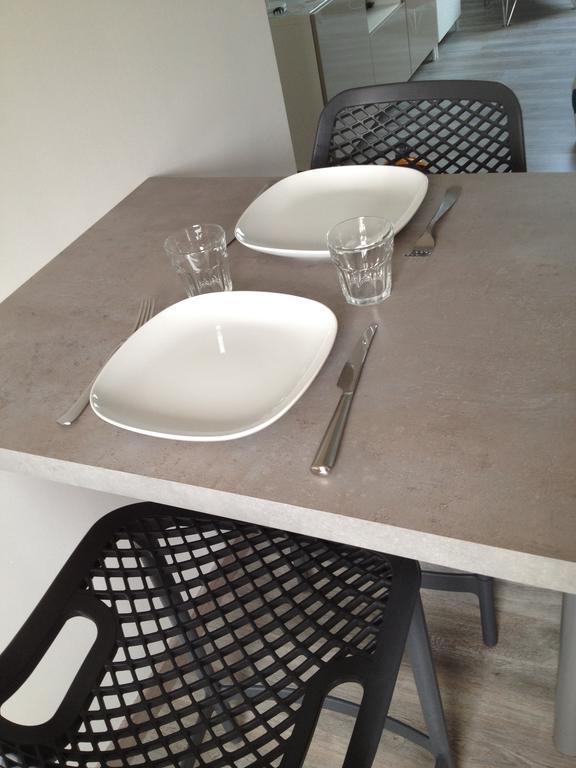 Appartement Neo - Sleep In Valenciennes Exterior foto